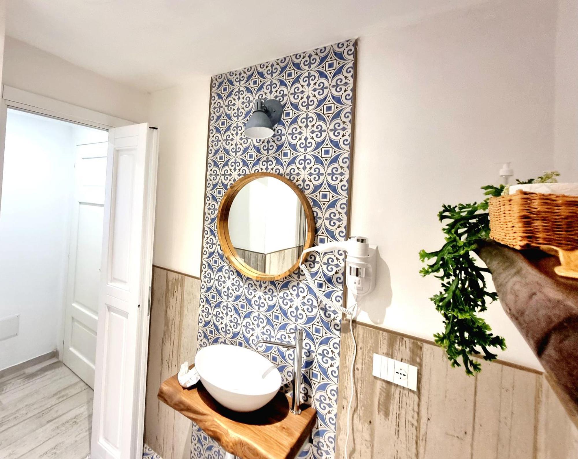 Golden House Hotell Porto Torres Eksteriør bilde